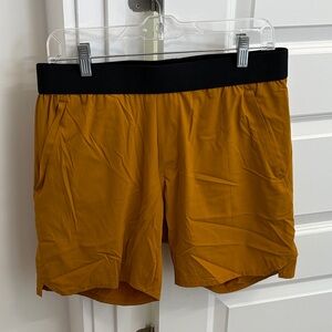 FILSON X TEN THOUSAND TACTICAL SHORTS in buckthorn brown size medium rip stop